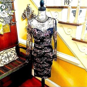 NWT’s Candalite sheer sleeve fitted ruched floral dress